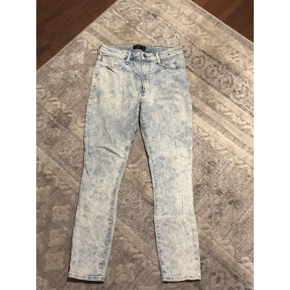 Abercrombie High Rise Acid Wash Jeans Size 26 or 2